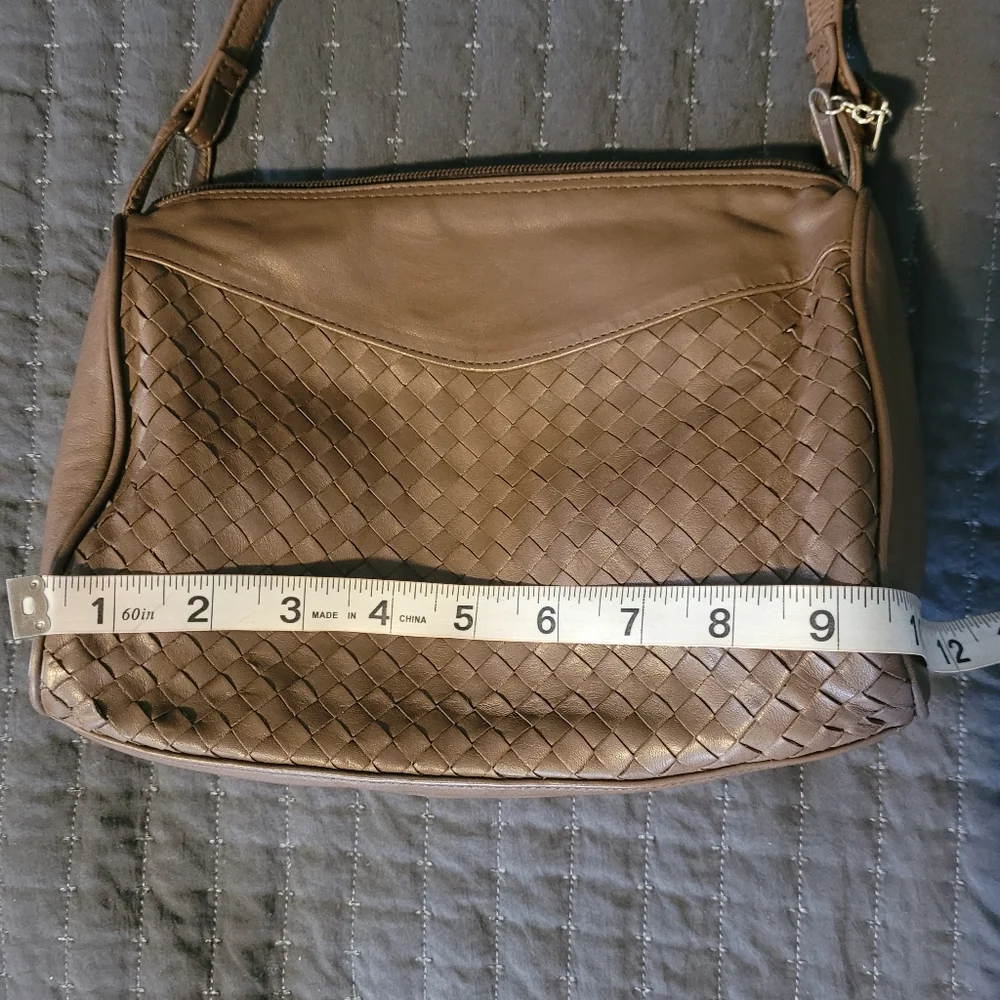 Four Seasons Handbags Women's Crossbody Brown Woven Leather Purse - Picture 10 of 12